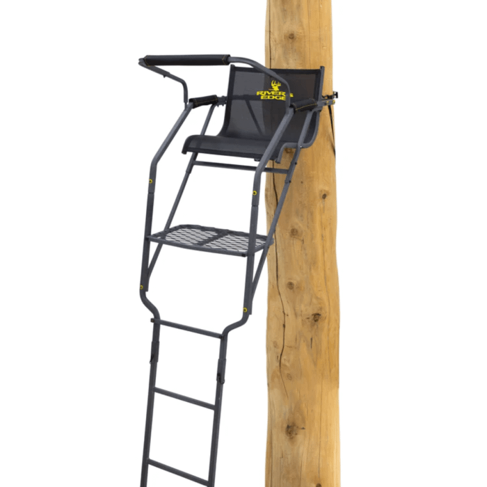 River's Edge Relax Wide Ladder Stand